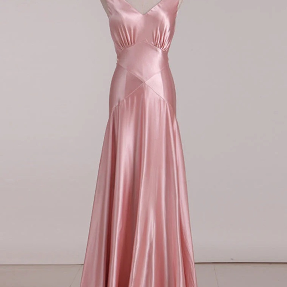 Elegant Blue Satin Evening Gown
